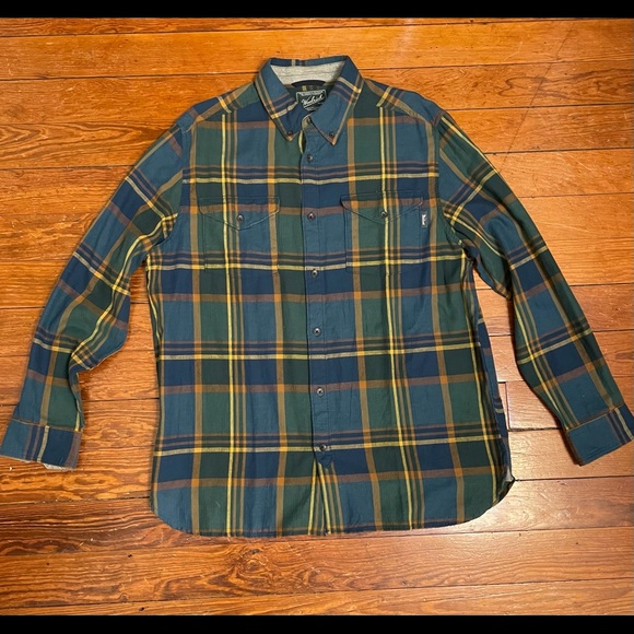Woolrich Button Down - Picture 2 of 9